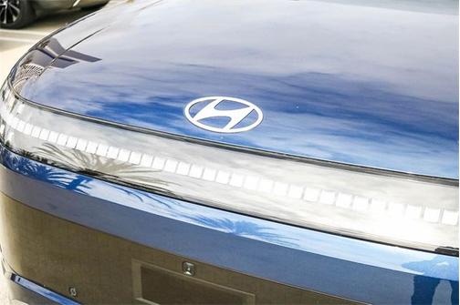 2026 Hyundai IONIQ 9 Performance Calligraphy