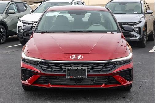 2025 Hyundai ELANTRA HEV SEL Sport