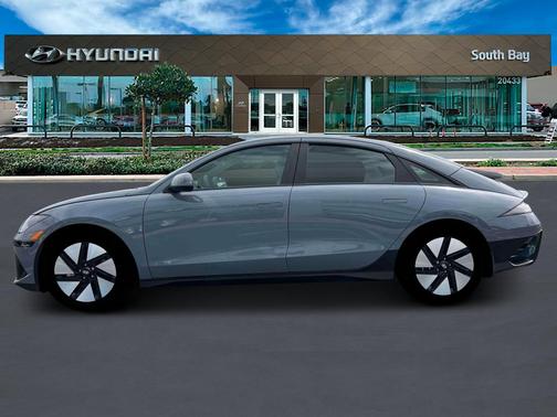 2025 Hyundai IONIQ 6 SE