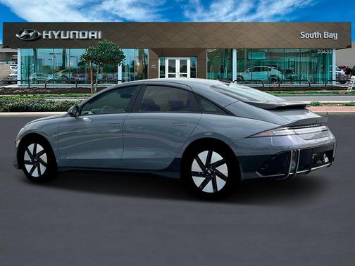 2025 Hyundai IONIQ 6 SE
