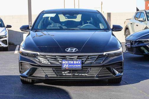 Black 2026 Hyundai ELANTRA HEV SEL Sport