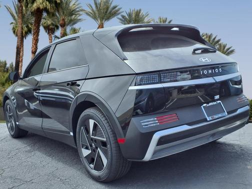 2025 Hyundai IONIQ 5 SE Standard Range