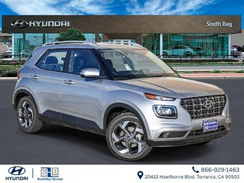 Shimmering Silver 2026 Hyundai VENUE SEL
