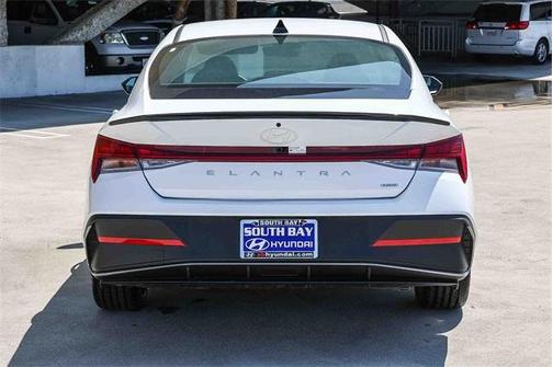 2025 Hyundai ELANTRA HEV SEL Sport