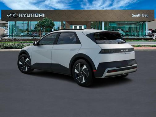 2025 Hyundai IONIQ 5 SEL
