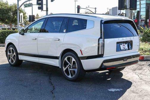 2026 Hyundai IONIQ 9 PERFORMANCE CALLIGRAPHY