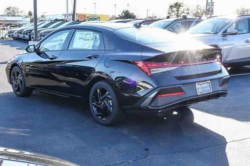 2026 Hyundai ELANTRA HEV SEL Sport