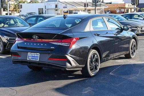 2026 Hyundai ELANTRA HEV SEL Sport