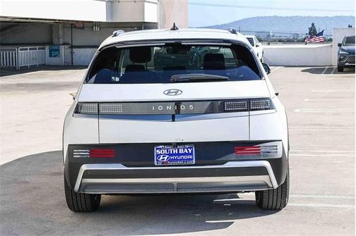 2025 Hyundai IONIQ 5 SEL