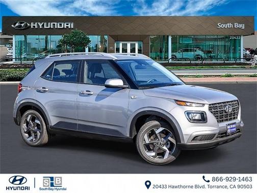 2025 Hyundai VENUE SEL