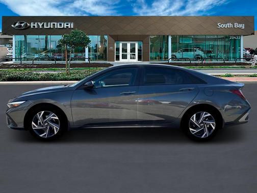 2025 Hyundai ELANTRA HEV SEL Sport