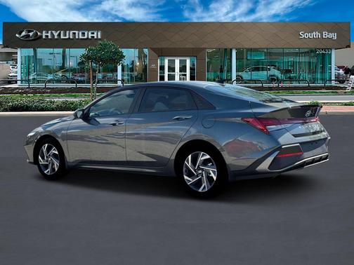 2025 Hyundai ELANTRA HEV SEL Sport