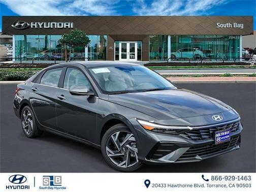 2026 Hyundai ELANTRA Limited