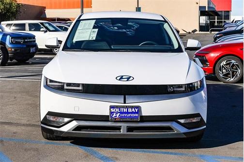 2024 Hyundai IONIQ 5 SE Standard Range