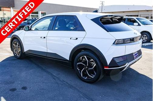 2024 Hyundai IONIQ 5 SE Standard Range