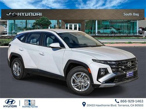 2026 Hyundai TUCSON SE