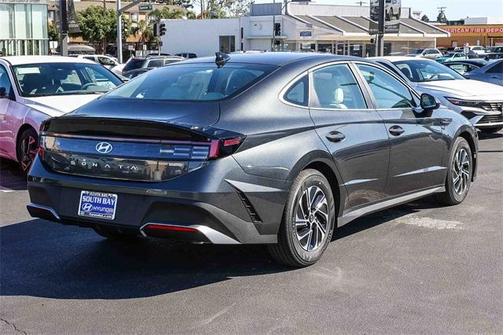 2026 Hyundai SONATA Hybrid Blue