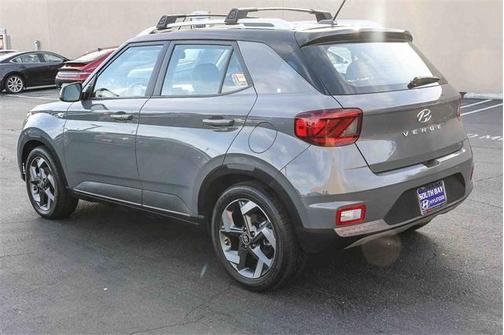 2023 Hyundai VENUE Limited