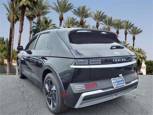 2025 Hyundai IONIQ 5 SEL