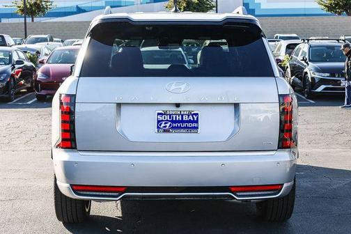 Silver Metallic 2026 Hyundai PALISADE Calligraphy