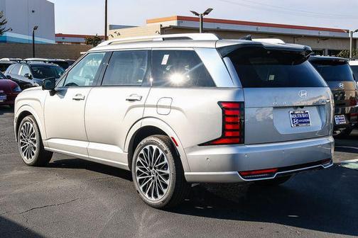 Silver Metallic 2026 Hyundai PALISADE Calligraphy