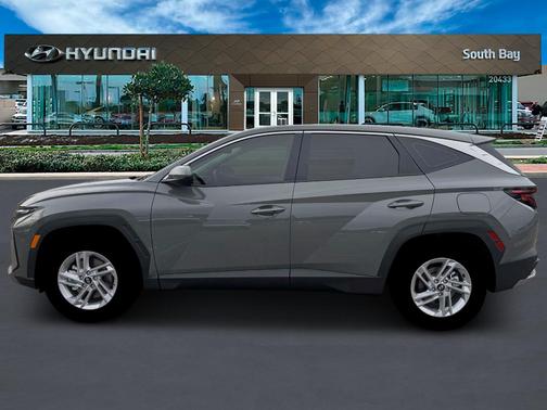 Hampton Gray 2026 Hyundai TUCSON SE