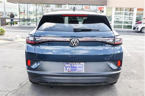 2023 Volkswagen ID.4 Pro
