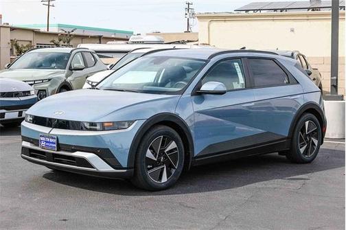 2025 Hyundai IONIQ 5 SEL