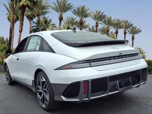 2025 Hyundai IONIQ 6 SEL