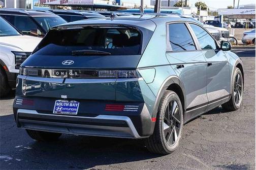 2025 Hyundai IONIQ 5 SE