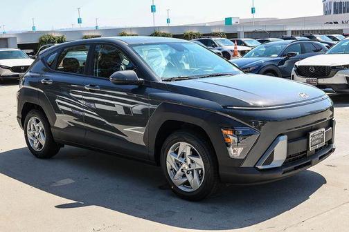 Gray Pearl 2026 Hyundai KONA SE