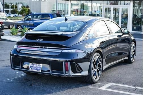 2023 Hyundai IONIQ 6 SEL