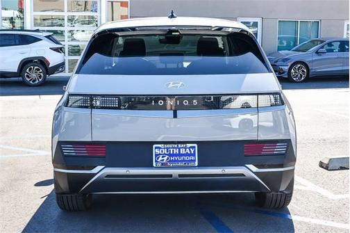 2024 Hyundai IONIQ 5 SEL