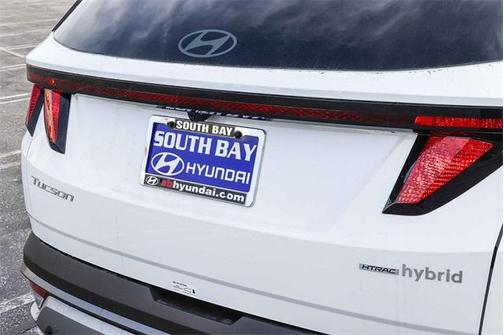 2026 Hyundai TUCSON Hybrid SEL