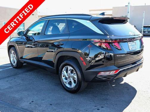 Black Pearl 2024 Hyundai TUCSON SEL