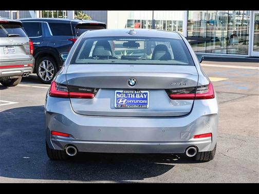 2023 BMW 330 i