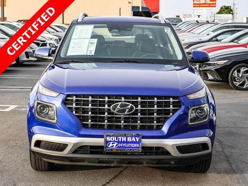 2023 Hyundai VENUE SEL