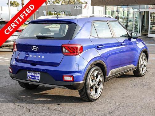 2023 Hyundai VENUE SEL