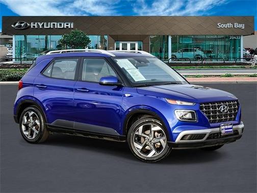 2023 Hyundai VENUE SEL