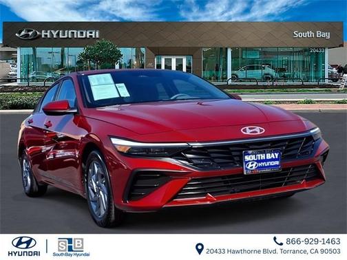 2024 Hyundai ELANTRA SEL