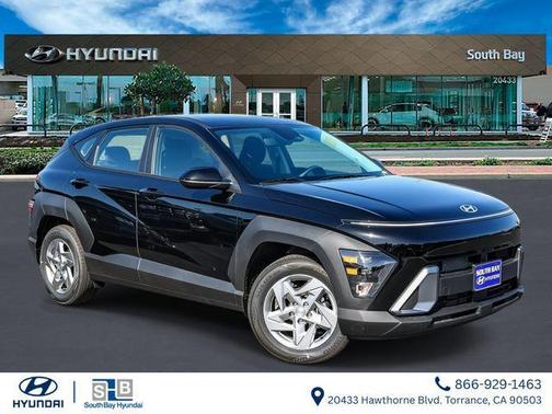 Abyss Black Pearl 2026 Hyundai KONA SE