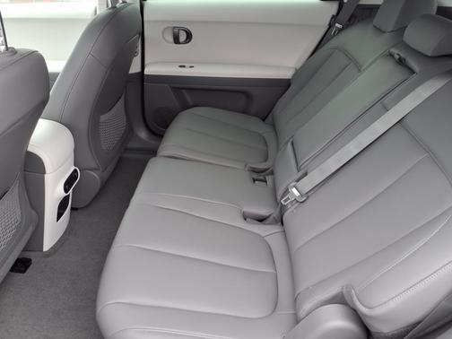 2025 Hyundai IONIQ 5 SEL