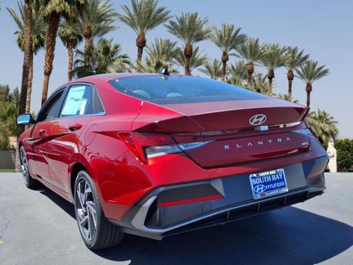2025 Hyundai ELANTRA HEV Limited