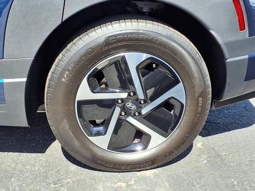 2026 Hyundai IONIQ 9 SE