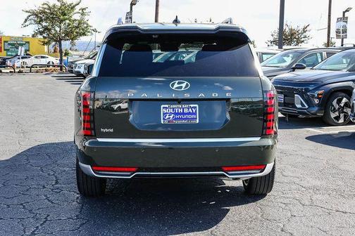 Titanium Green 2026 Hyundai Palisade Hybrid Calligraphy