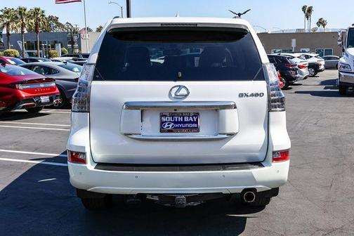 Starfire Pearl 2018 Lexus GX 460 Luxury