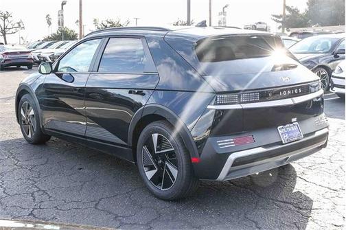 2025 Hyundai IONIQ 5 SEL