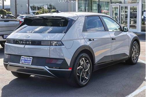 2024 Hyundai IONIQ 5 SEL