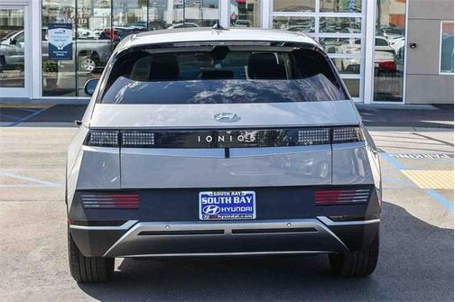 2024 Hyundai IONIQ 5 SEL