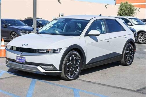 2024 Hyundai IONIQ 5 SEL